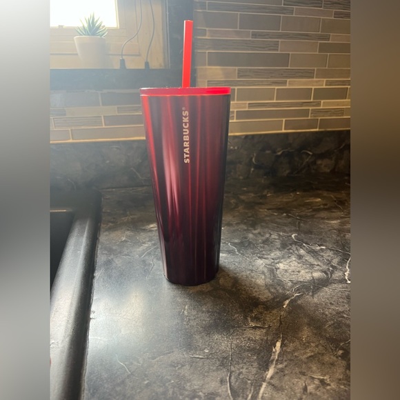 LIMITED EDITION | Starbucks Holiday Red Tumbler Cup - 24oz - Picture 1 of 3